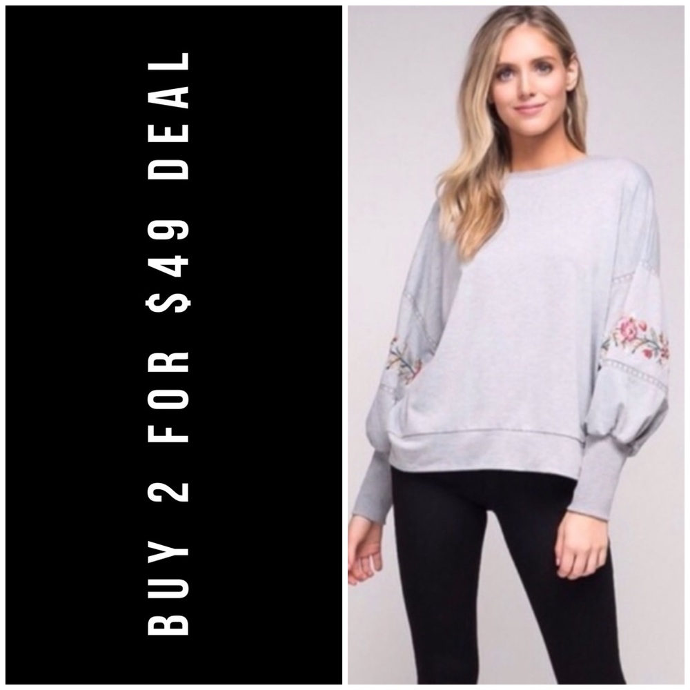 ❄️GRAY EMBROIDERED TOP